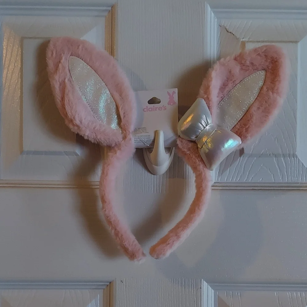 Claires bnwt pink